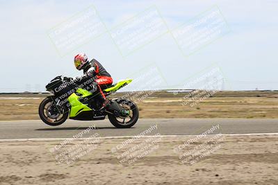 media/May-26-2025-Lets Ride (Mon) [[3bf1de1d65]]/C Group/1140am (Grapevine)/